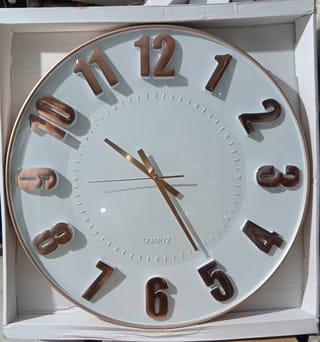 Modern Minimalist Wall Clock