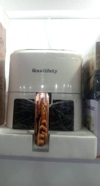 Qualifety Compact Air Fryer