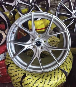 Shogun Multi-Spoke Alloy Rims 17 inch