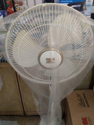 Pak Fan Deluxe Pedestal Fan