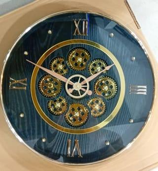 Modern Moving Gear Wall Clock